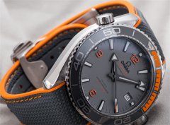 揭秘：无痕修复——欧米茄表壳划痕的隐形魔法